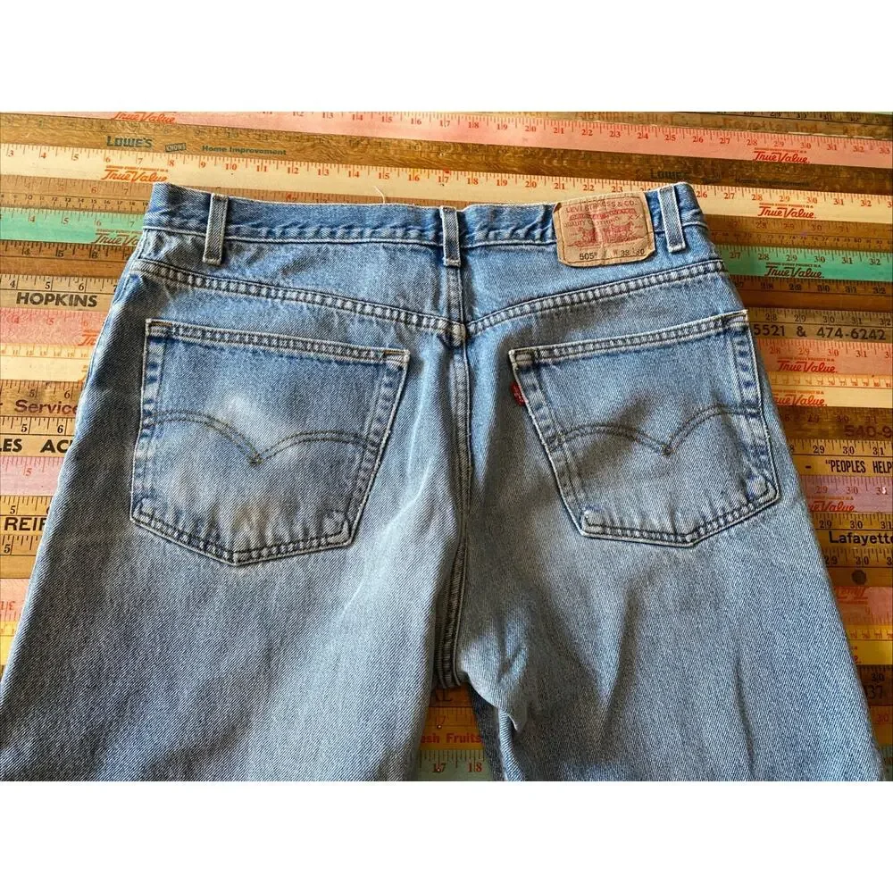 Vintage Levis Jeans 505 Mens 38x30 Blue 90s Denim 505 Distress Fade Classic